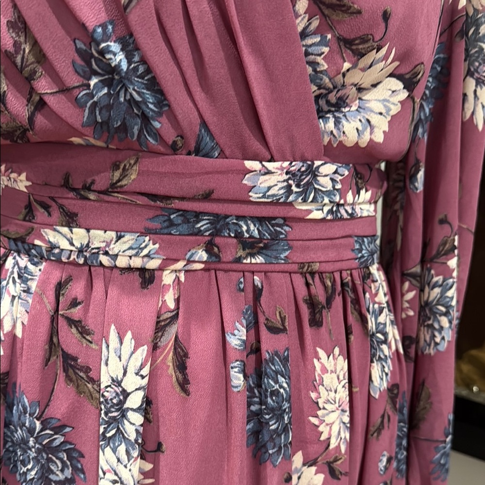 Gal Meets Glam Georgia Chiffon Maxi Dress - Picture 4 of 13